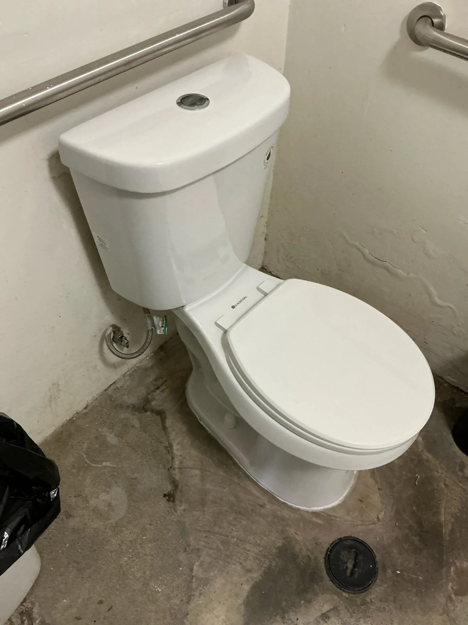 Toilet Repair project photo from Los Angeles, California, 90015