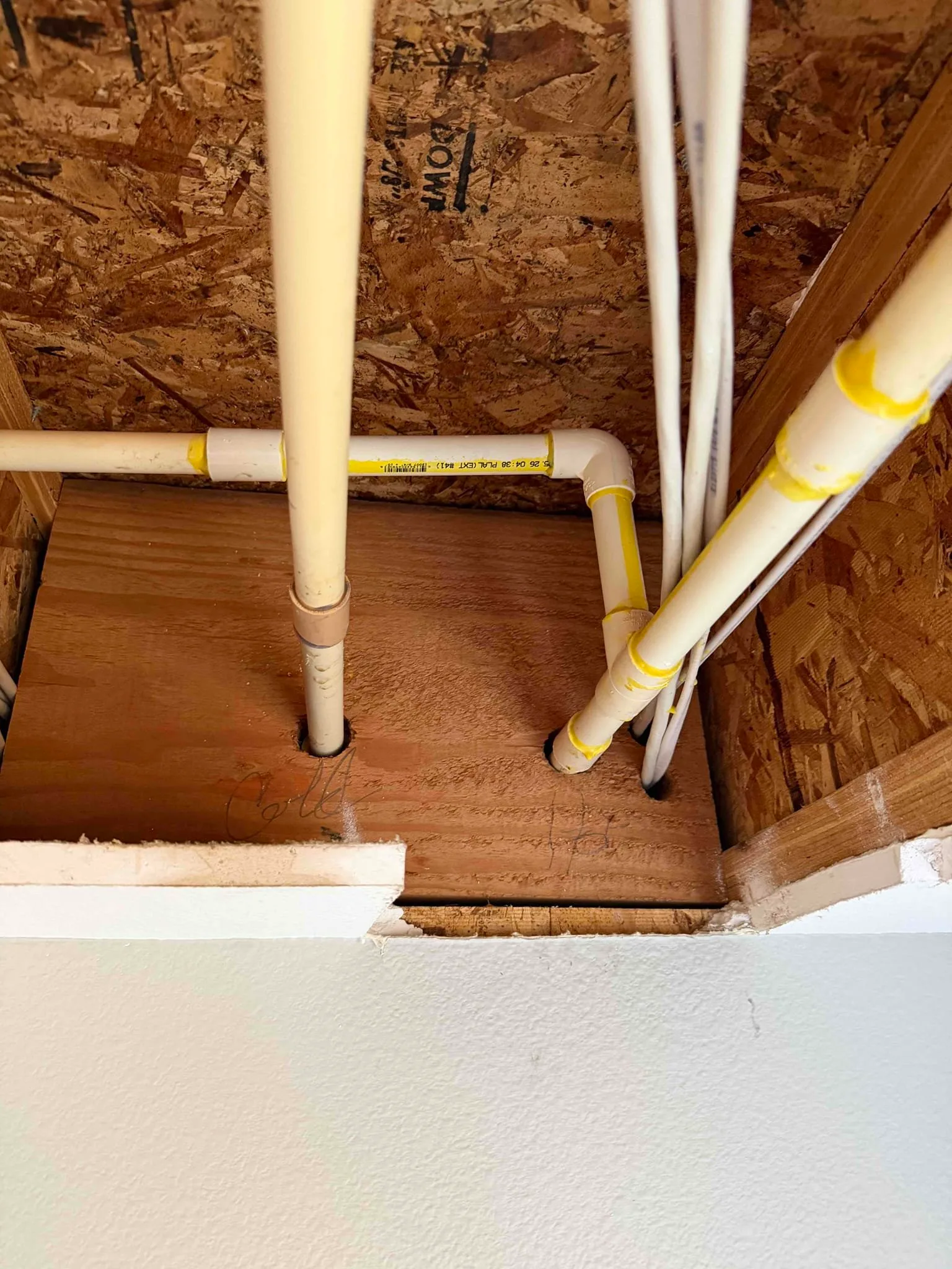 Interior Leak project photo from Canyon Country, California, 91387