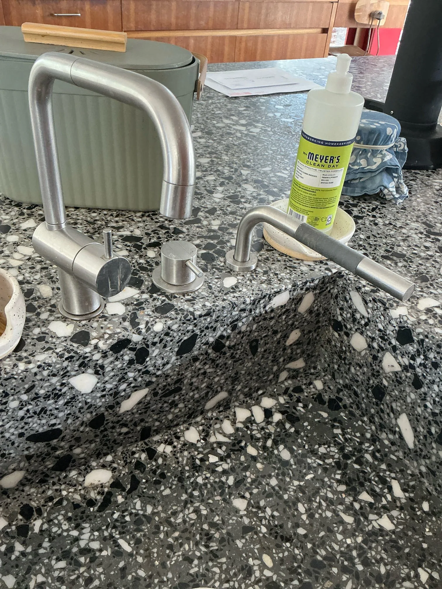 Fixture Repair/Replacement project photo from Los Angeles, California, 90039