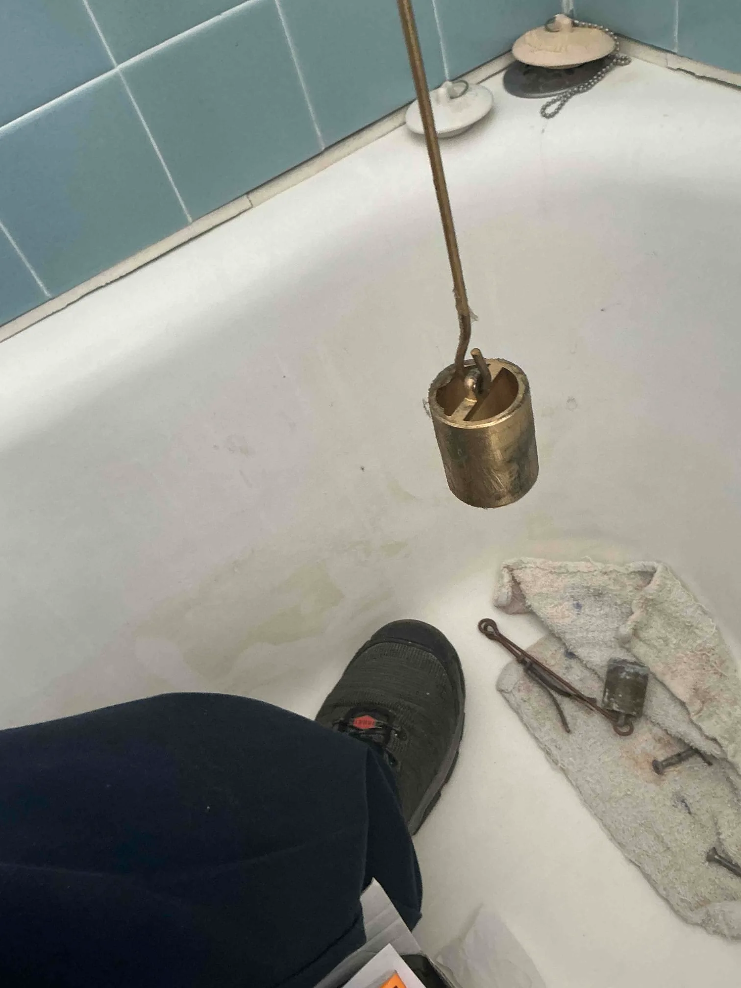 Fixture Repair/Replacement project photo from Santa Monica, California, 90405